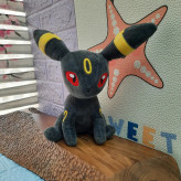 عروسک پولیشی آمبرئون ۲۵ سانتیمتری برند Pokémon